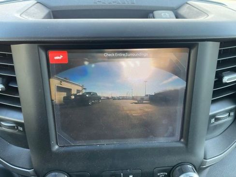 Used 2024 RAM 3500 Tradesman w/ Chrome Appearance Group image 20