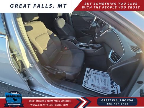 Used 2018 Chevrolet Malibu LT image 13