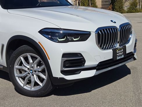Used 2023 BMW X5 xDrive40i AWD/4WD image 2