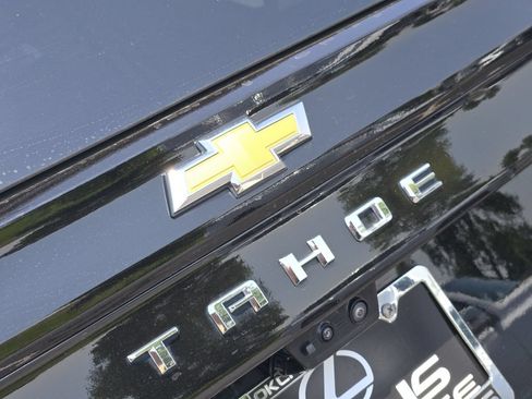 Used 2025 Chevrolet Tahoe High Country AWD/4WD image 12