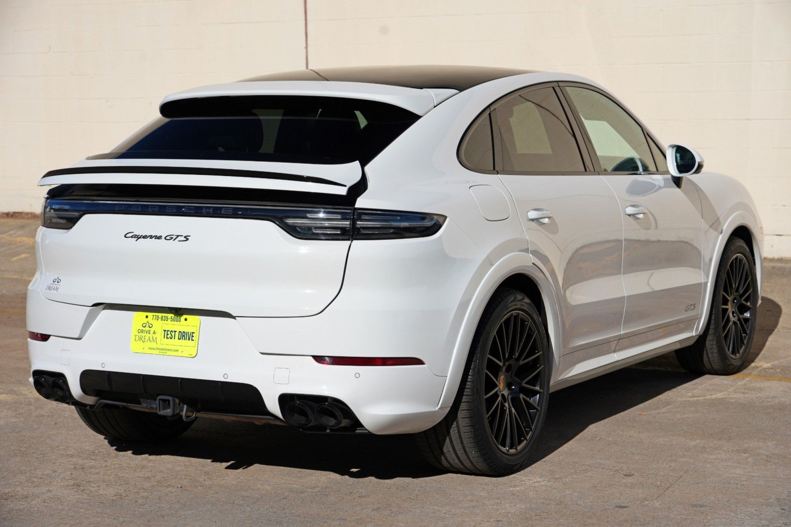 Used 2022 Porsche Cayenne GTS w/ Towing Package w/o Tow Ball AWD/4WD image 55