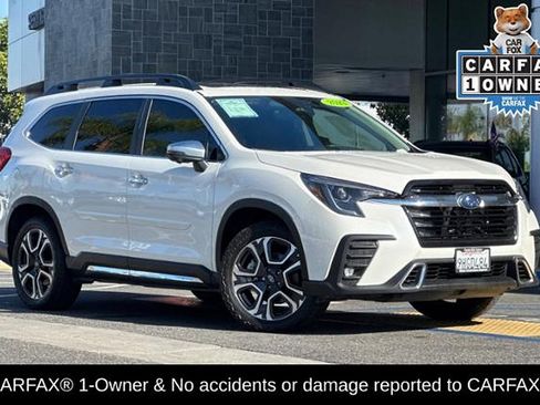 Used 2023 Subaru Ascent Touring AWD/4WD image 2