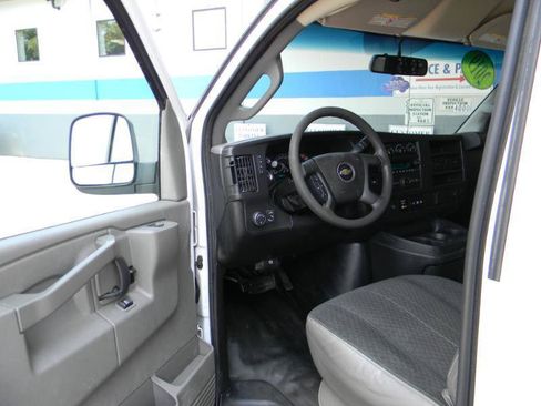 Used 2019 Chevrolet Express 2500 w/ Driver Convenience Package RWD image 13