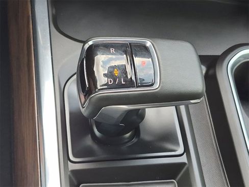 Used 2023 GMC Sierra 1500 SLT w/ SLT Premium Package image 19