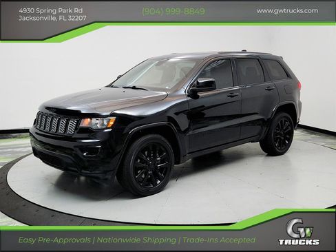 Used 2018 Jeep Grand Cherokee Altitude image 1