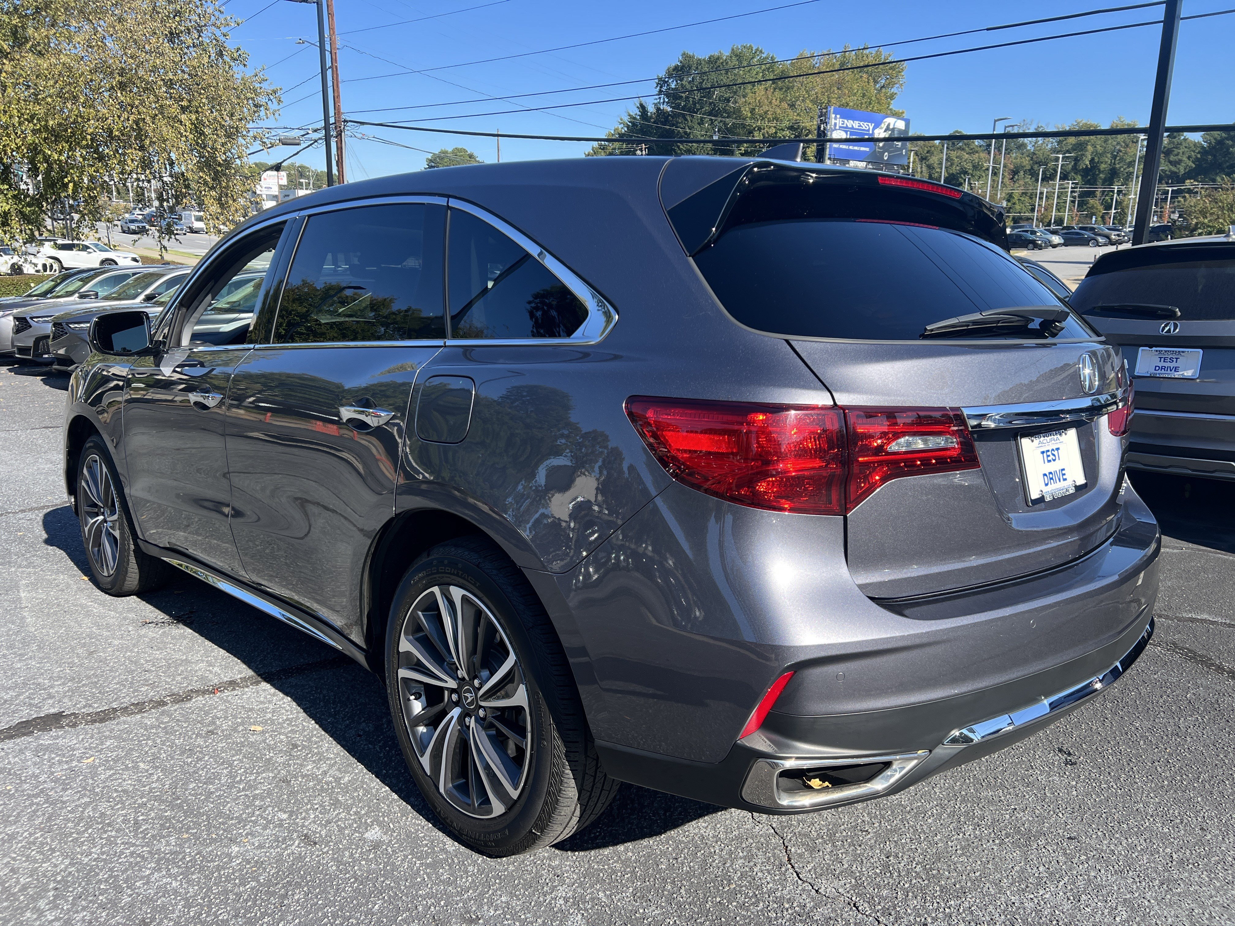 Used 2020 Acura MDX w/ Technology Package AWD/4WD image 3