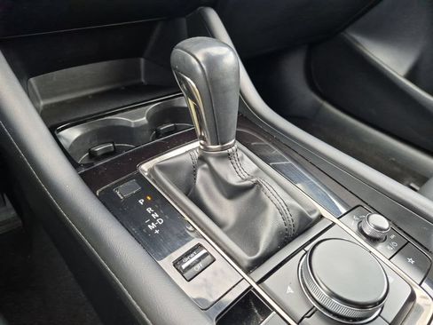 Used 2025 MAZDA MAZDA3 s FWD image 19
