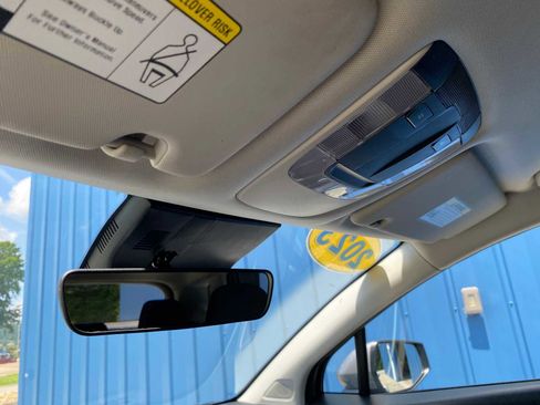 Used 2023 Kia Sportage LX image 25