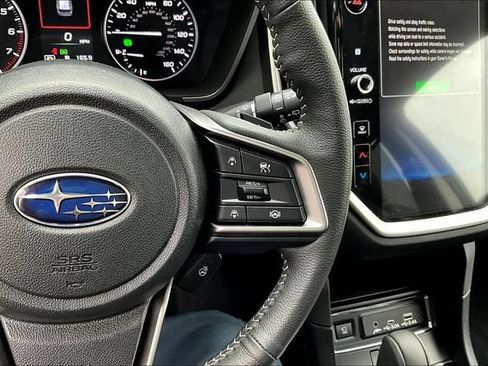 Used 2025 Subaru Ascent Limited AWD/4WD image 12