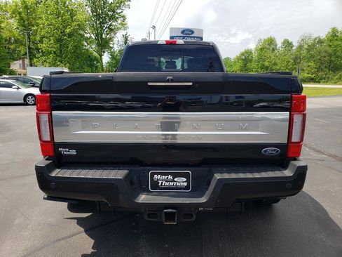 Used 2022 Ford F350 Platinum AWD/4WD image 6