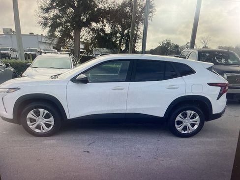 Used 2026 Chevrolet Trax LS w/ Driver Confidence Package image 2