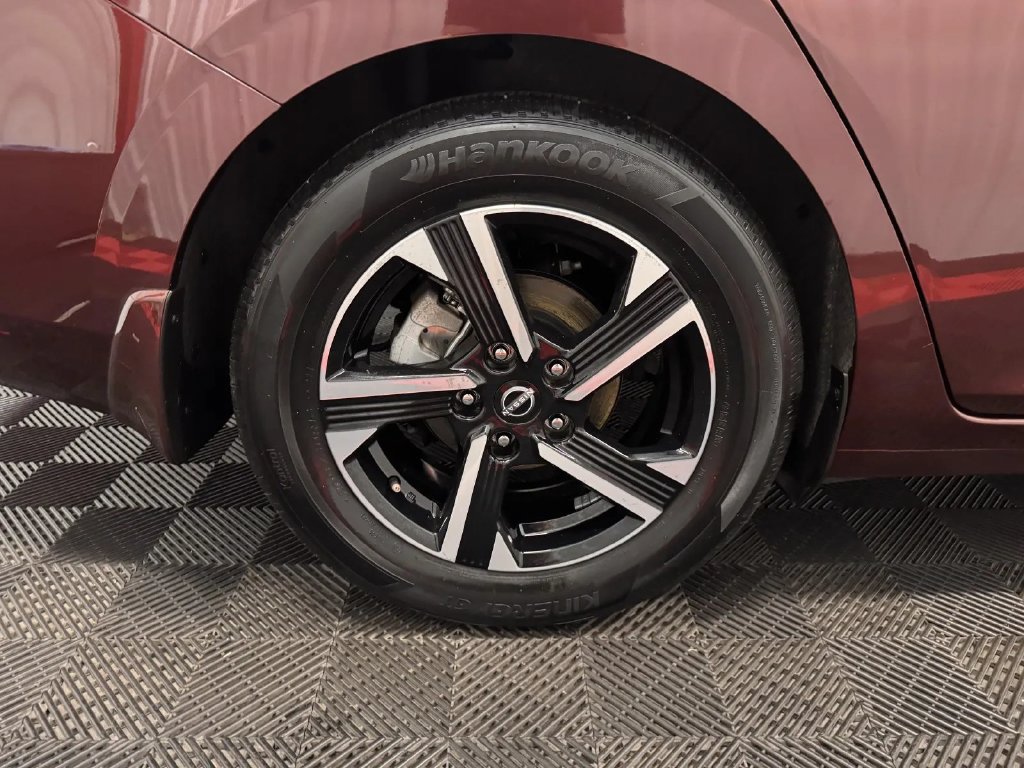Used 2025 Nissan Sentra SV w/ All-Weather Package FWD image 16