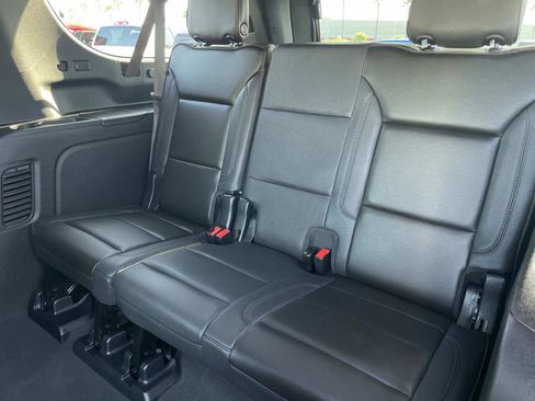 Used 2023 Chevrolet Suburban High Country w/ Premium Package image 26