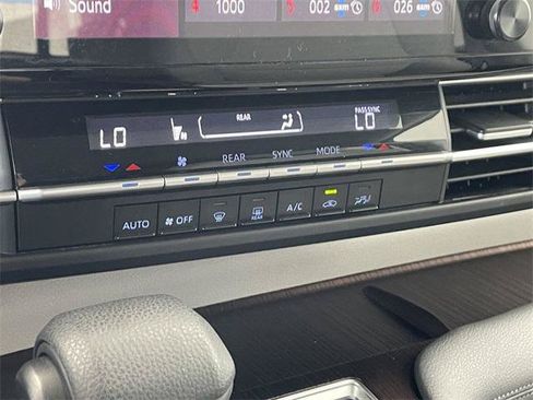 Certified 2021 Toyota Sienna LE FWD image 19