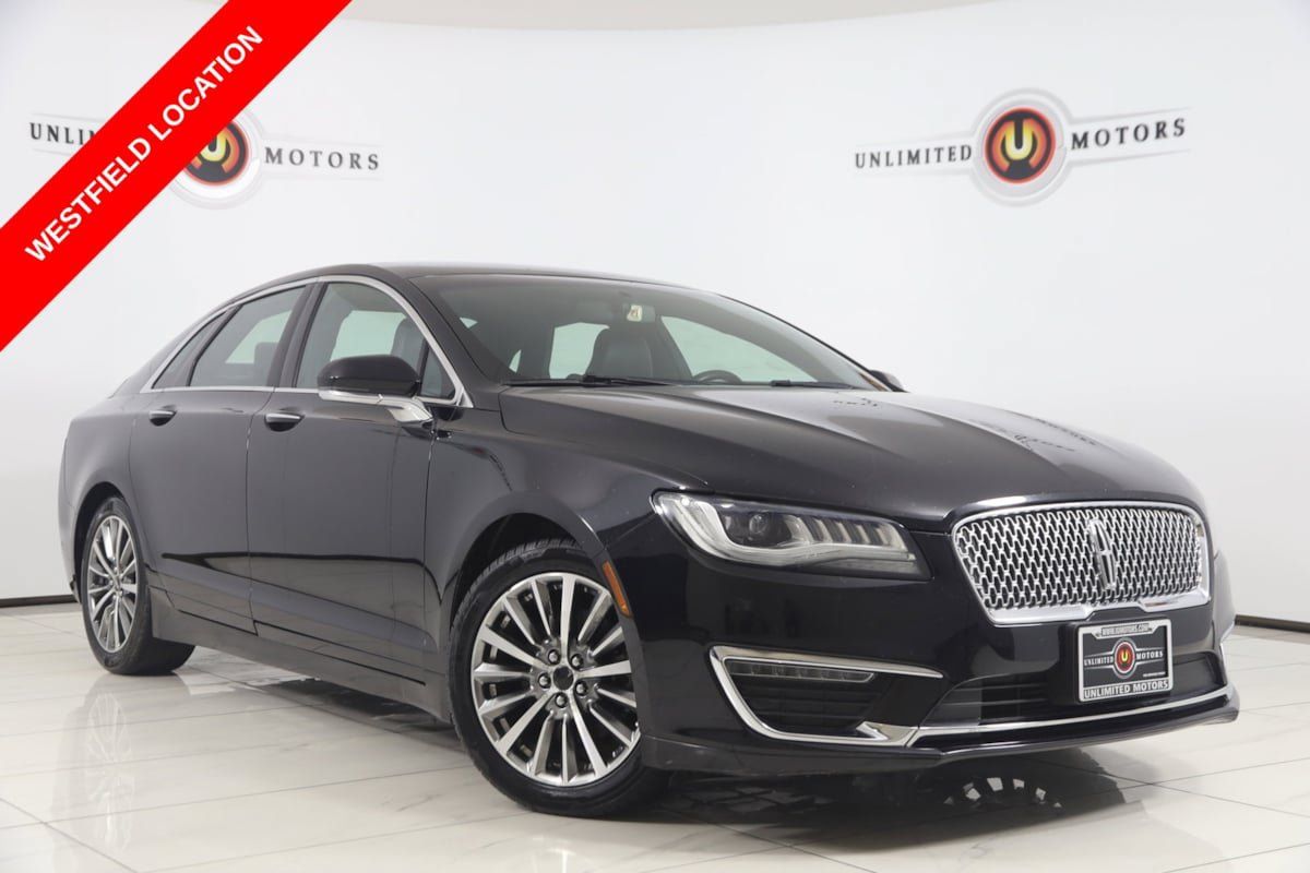 Used 2017 Lincoln MKZ Premiere FWD image 1