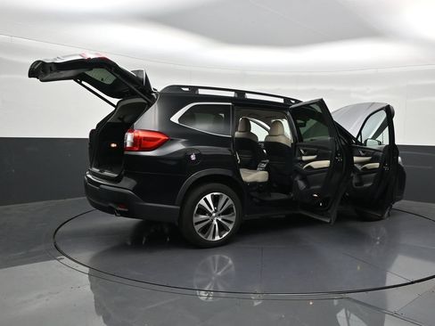 Used 2019 Subaru Ascent Limited AWD/4WD image 31