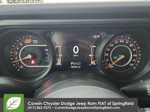 Certified 2025 Jeep Wrangler Unlimited Rubicon AWD/4WD image 22