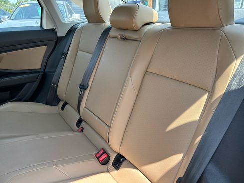 Used 2019 Volkswagen Jetta SE FWD image 22