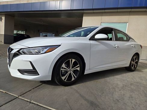 Used 2023 Nissan Sentra SV FWD image 2