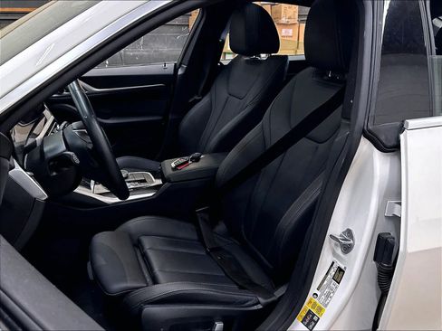Used 2023 BMW i4 eDrive40 RWD image 27