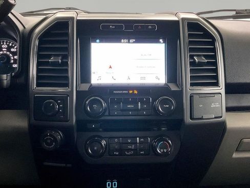 Used 2017 Ford F150 XLT w/ Equipment Group 302A Luxury image 9