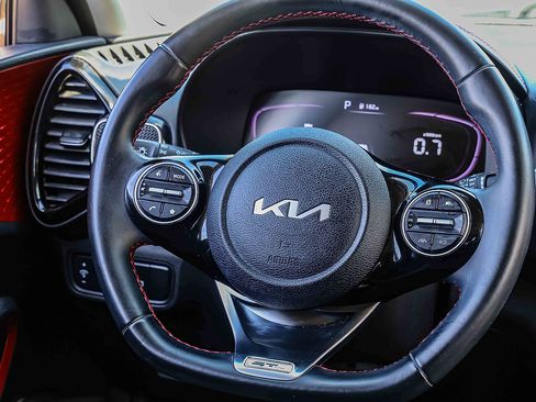 Certified 2023 Kia Soul GT-Line FWD image 14