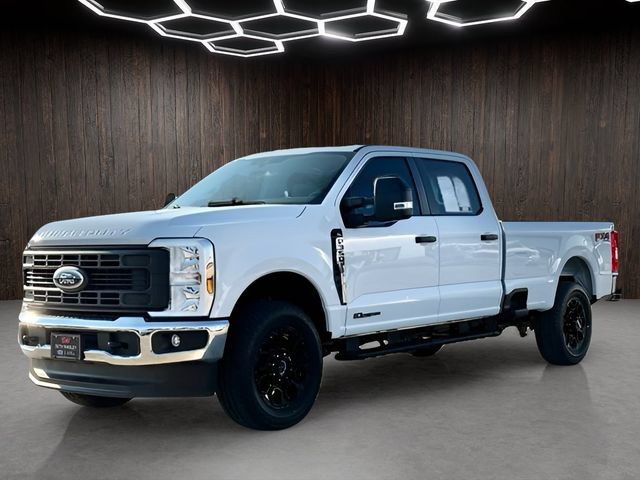 Used 2024 Ford F350 XL w/ XL Driver Assist Package AWD/4WD image 4