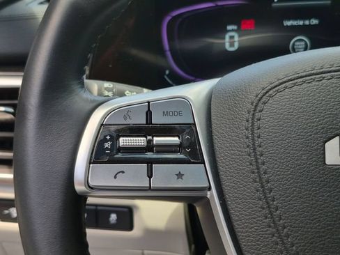 Used 2025 Kia Telluride S FWD image 14