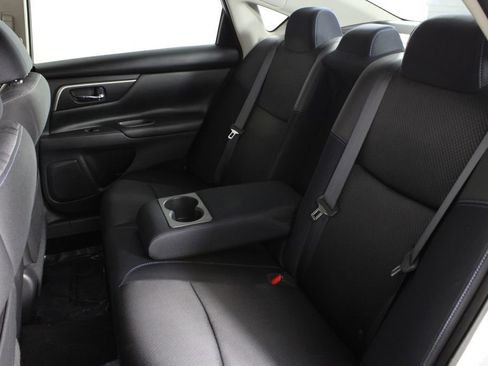 Used 2017 Nissan Altima 2.5 SR image 20