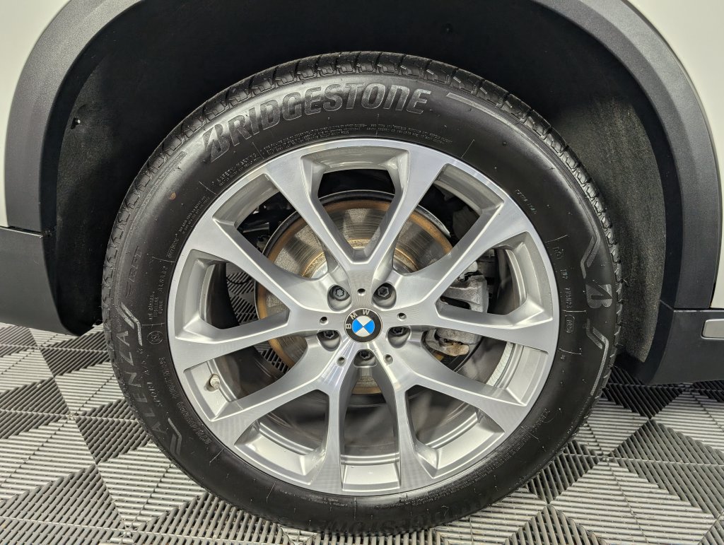 Used 2026 BMW X5 xDrive40i w/ Premium Package AWD/4WD image 10