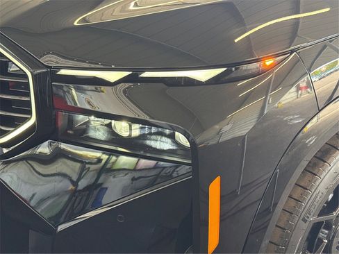 New 2026 BMW XM Label Red image 16