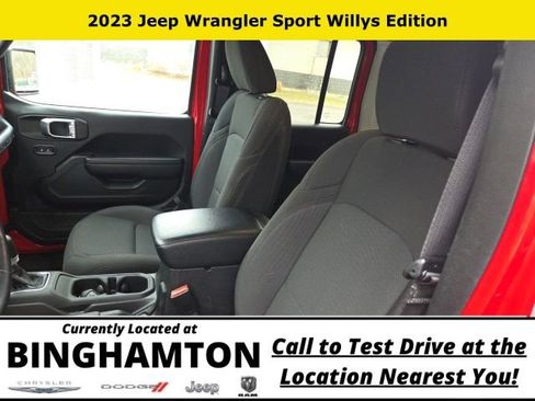 Used 2023 Jeep Wrangler Willys image 11