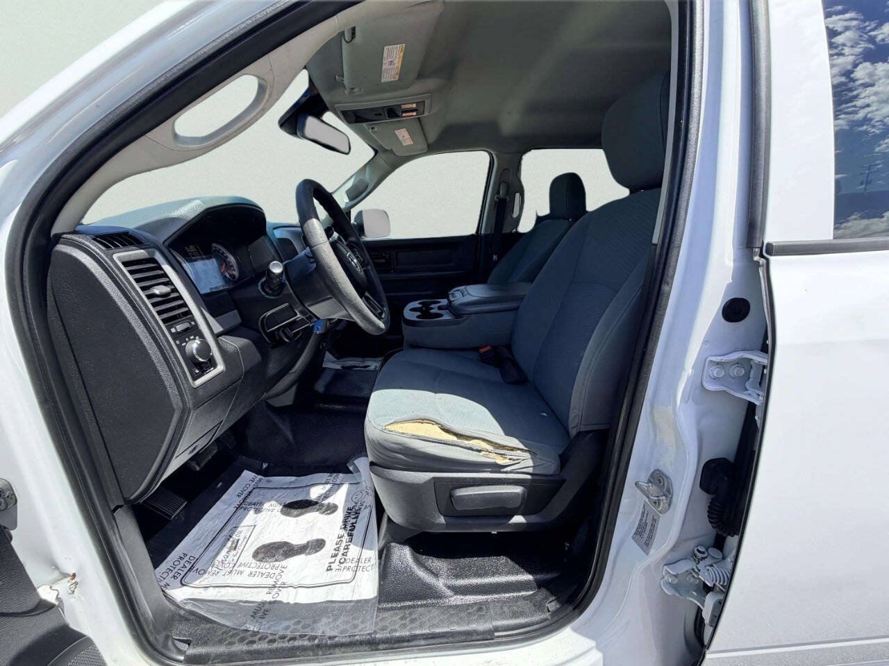 Used 2016 RAM 3500 Tradesman w/ Chrome Appearance Group AWD/4WD image 18