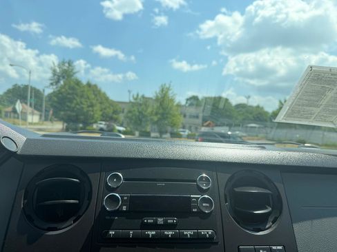 Used 2016 Ford F350 XL AWD/4WD image 9