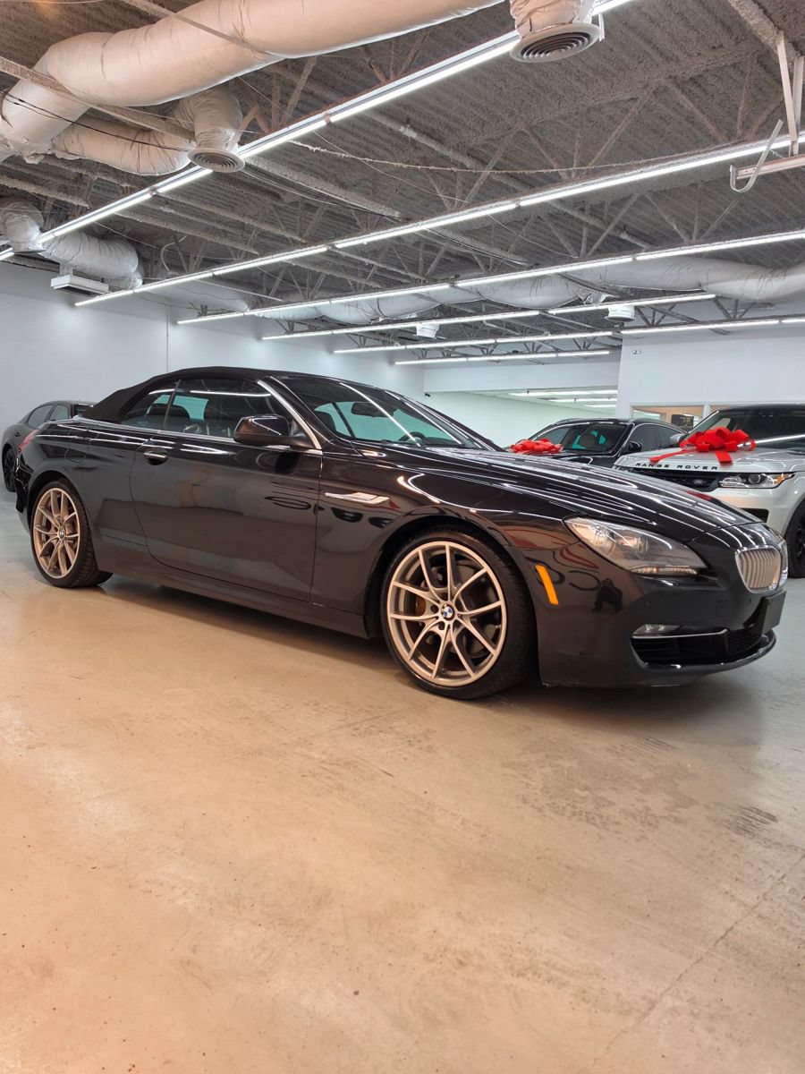 Used 2012 BMW 650i Convertible RWD image 17