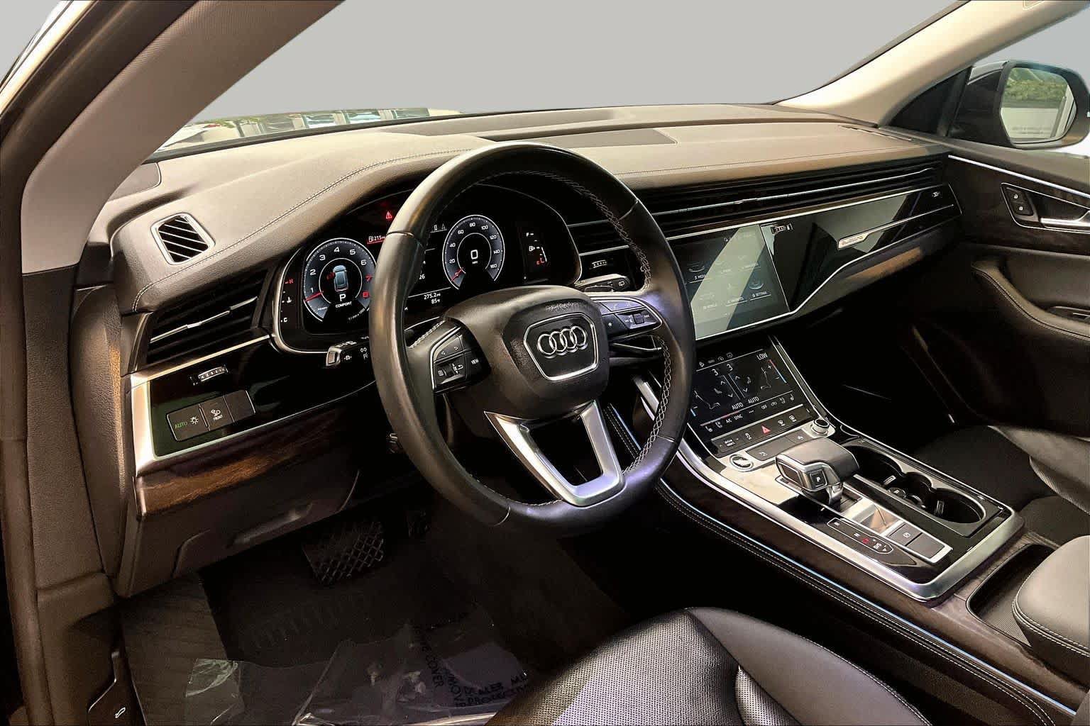 Used 2023 Audi Q8 Premium Plus w/ Premium Plus Package AWD/4WD image 18