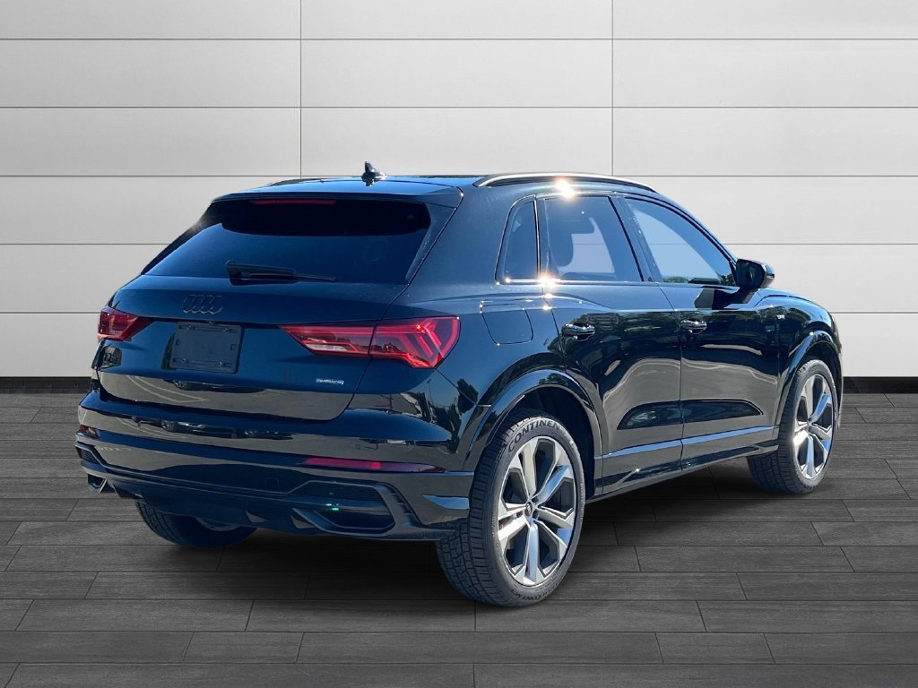 Used 2021 Audi Q3 2.0T Premium w/ Convenience Package AWD/4WD image 5