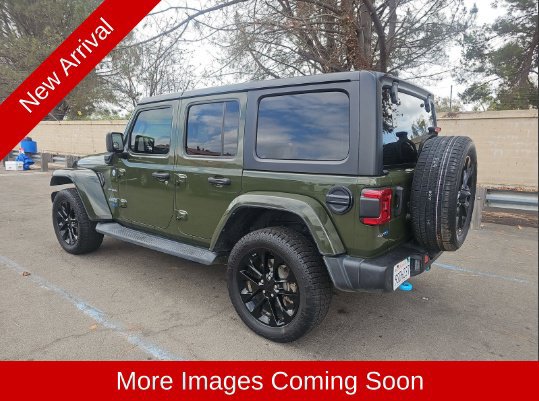 Used 2021 Jeep Wrangler Unlimited Sahara w/ Cold Weather Group AWD/4WD image 5