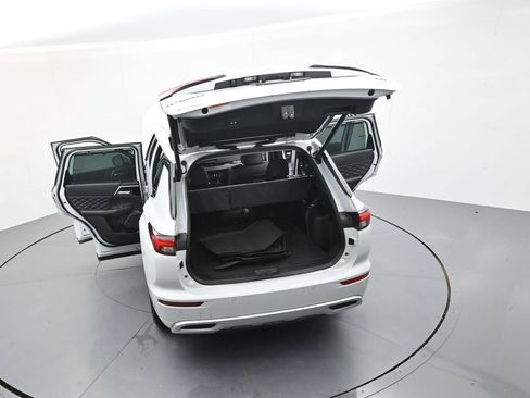 Used 2023 Mitsubishi Outlander SEL FWD image 37