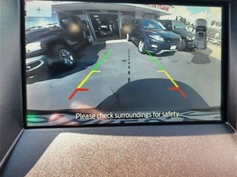 Used 2019 Ford Edge Titanium w/ Cargo Accessory Package image 19