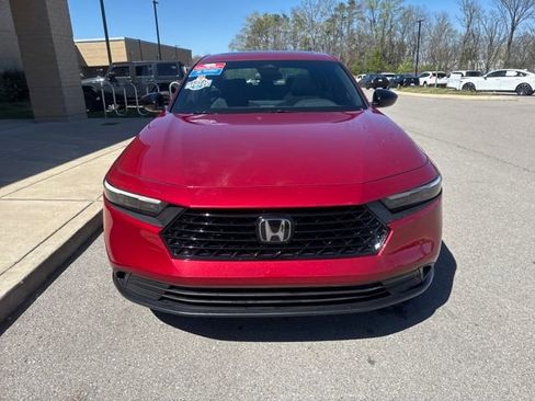 Used 2024 Honda Accord Sport image 7