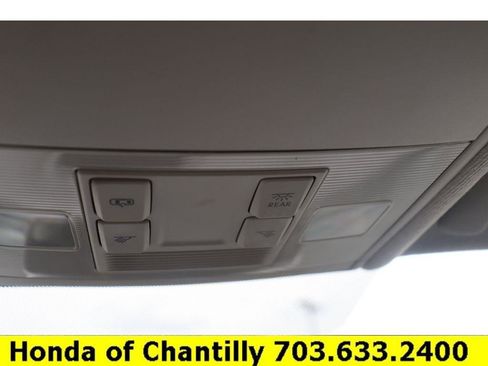 Used 2021 Volkswagen Tiguan S FWD image 18