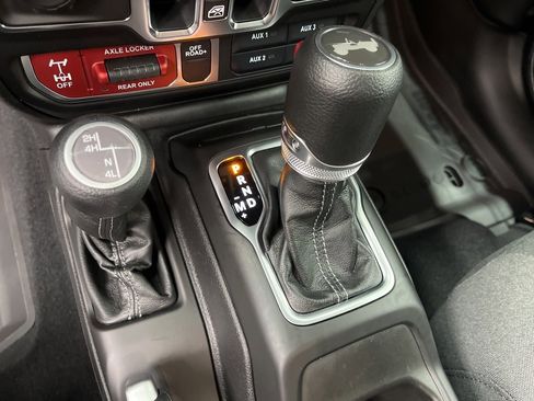 New 2026 Jeep Wrangler Unlimited Sport image 17