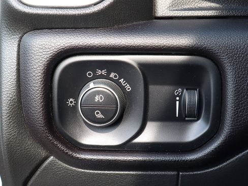 Used 2023 RAM 3500 Big Horn w/ Level 1 Equipment Group image 20