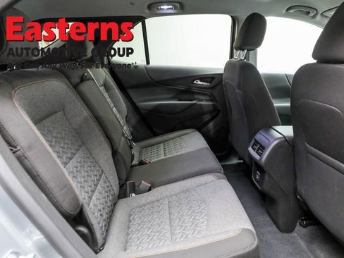 Used 2024 Chevrolet Equinox LT image 23