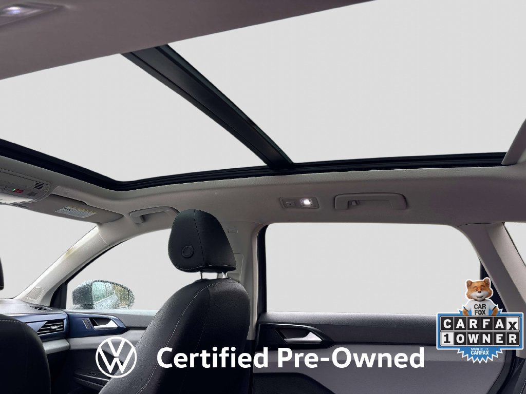 Used 2022 Volkswagen Taos SE FWD image 11