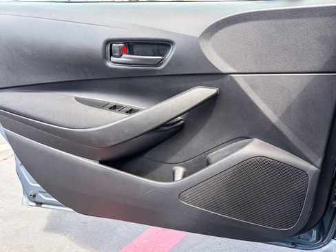 Used 2024 Toyota Corolla LE w/ LE Convenience Package FWD image 19