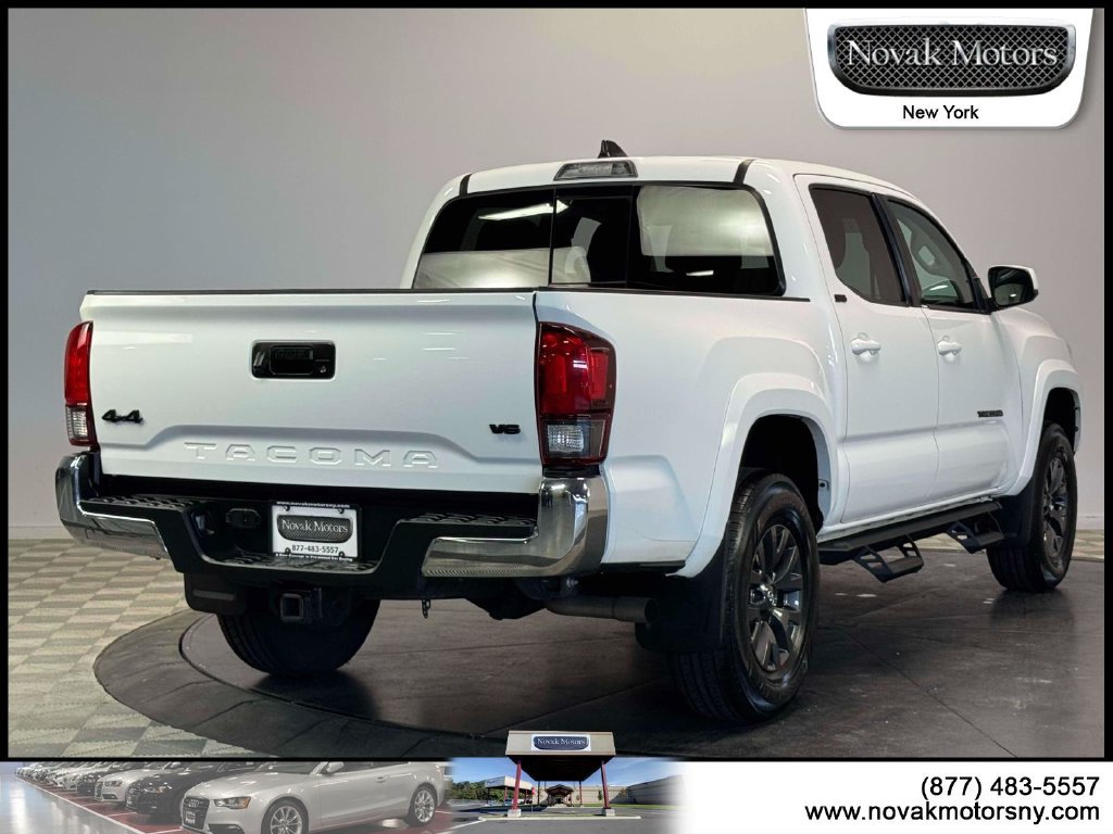 Used 2023 Toyota Tacoma SR5 AWD/4WD image 8