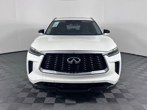 Certified 2025 INFINITI QX60 Luxe image 2