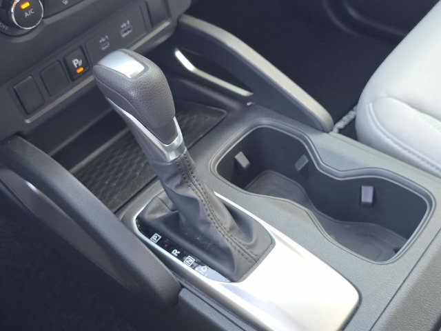 Certified 2025 Nissan Frontier SV AWD/4WD image 24